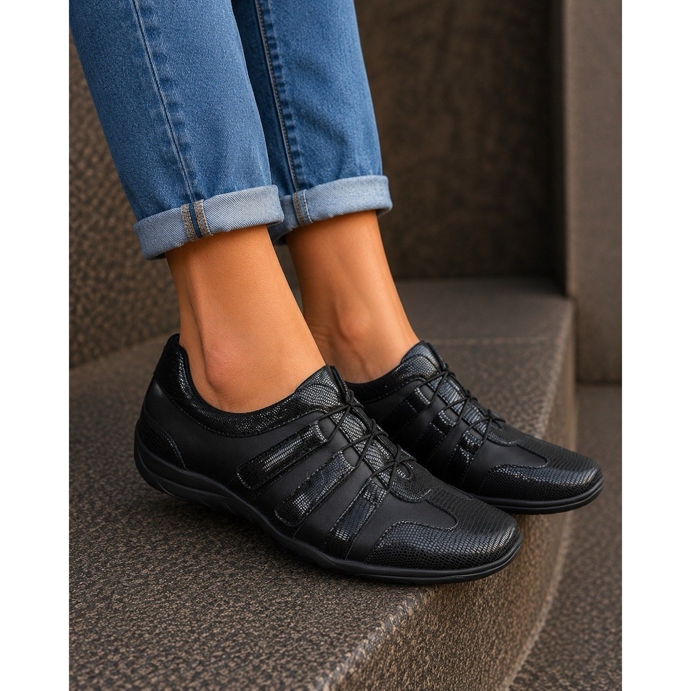 Walking Cradles Black Embossed Leather Stretch Lace Shoes Size 10 Comfort Casual